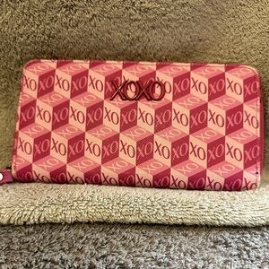 XOXO Red and Pink Patterned Wallet